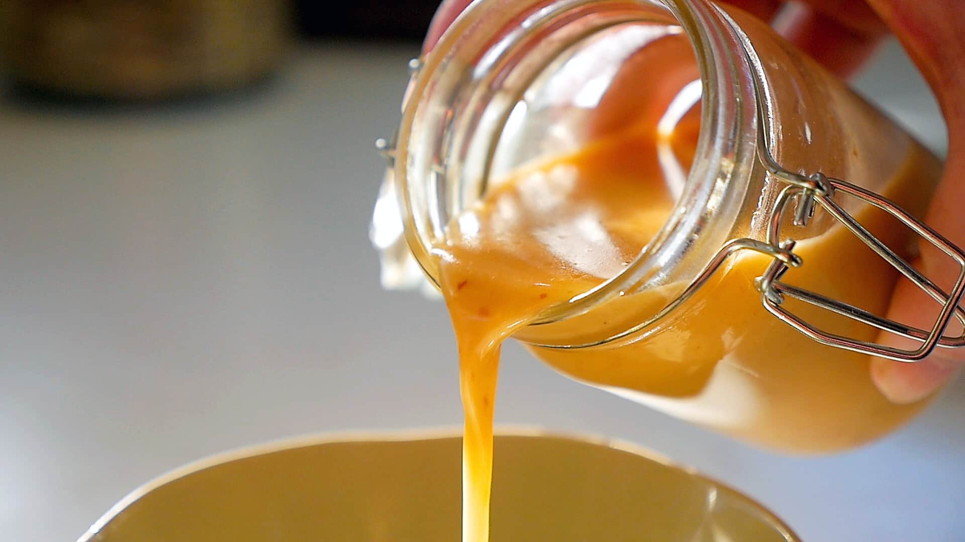 Coconut Chile Sauce Earthbound Farm