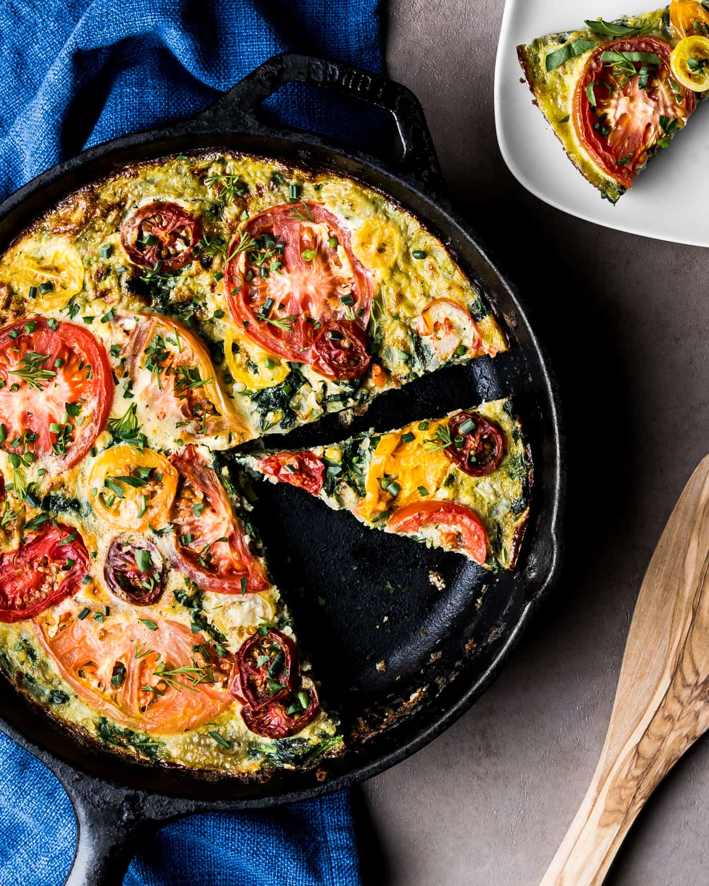 Frittata with Organic Baby Spinach, Tomato and Organic Riced Cauliflower Medley - Earthbound Farm-image