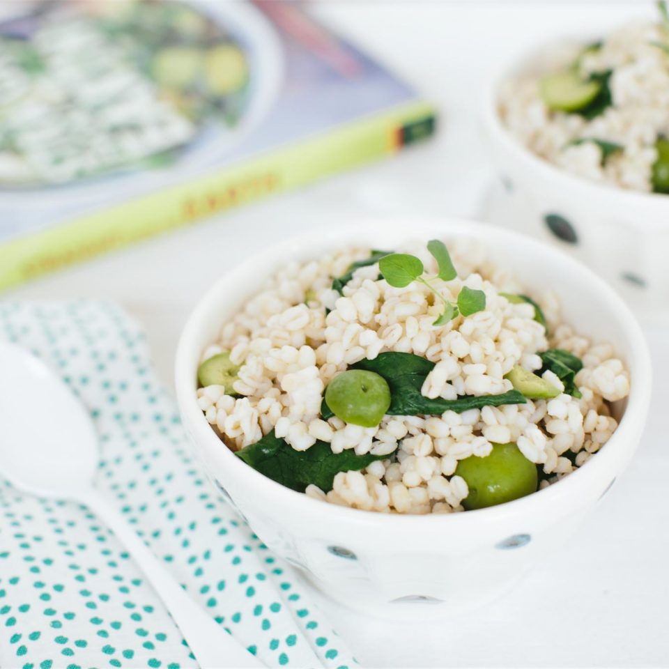 Barley with Organic Spinach and Green Olives